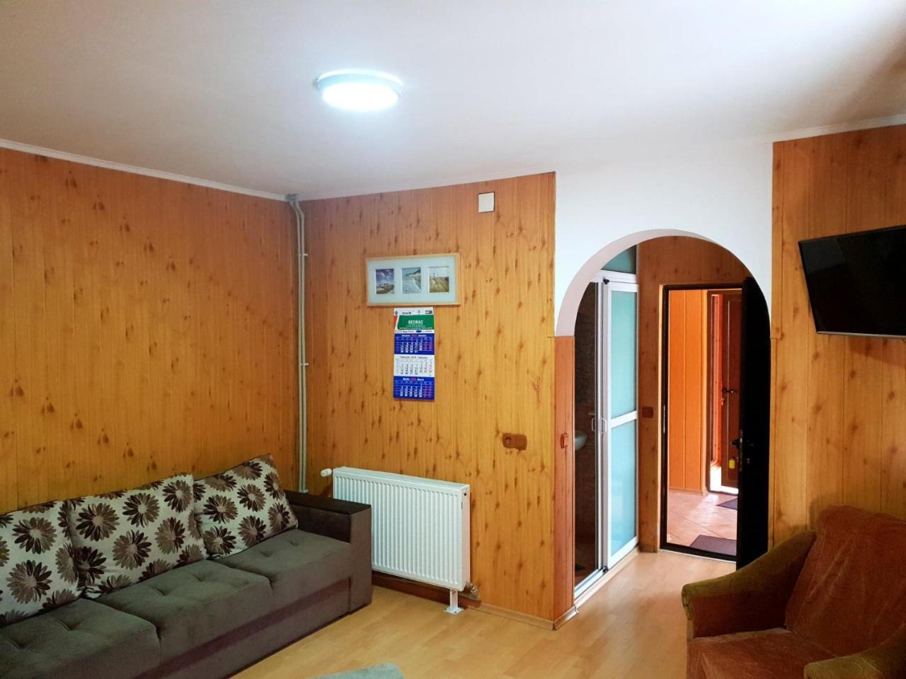 Pensiunea Valea Negrasului Trăisteni المظهر الخارجي الصورة